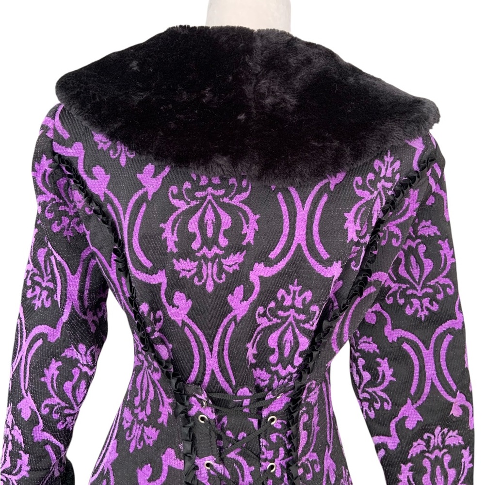 Elegant Purple and Black Women's Coat - Picture 4 of 10